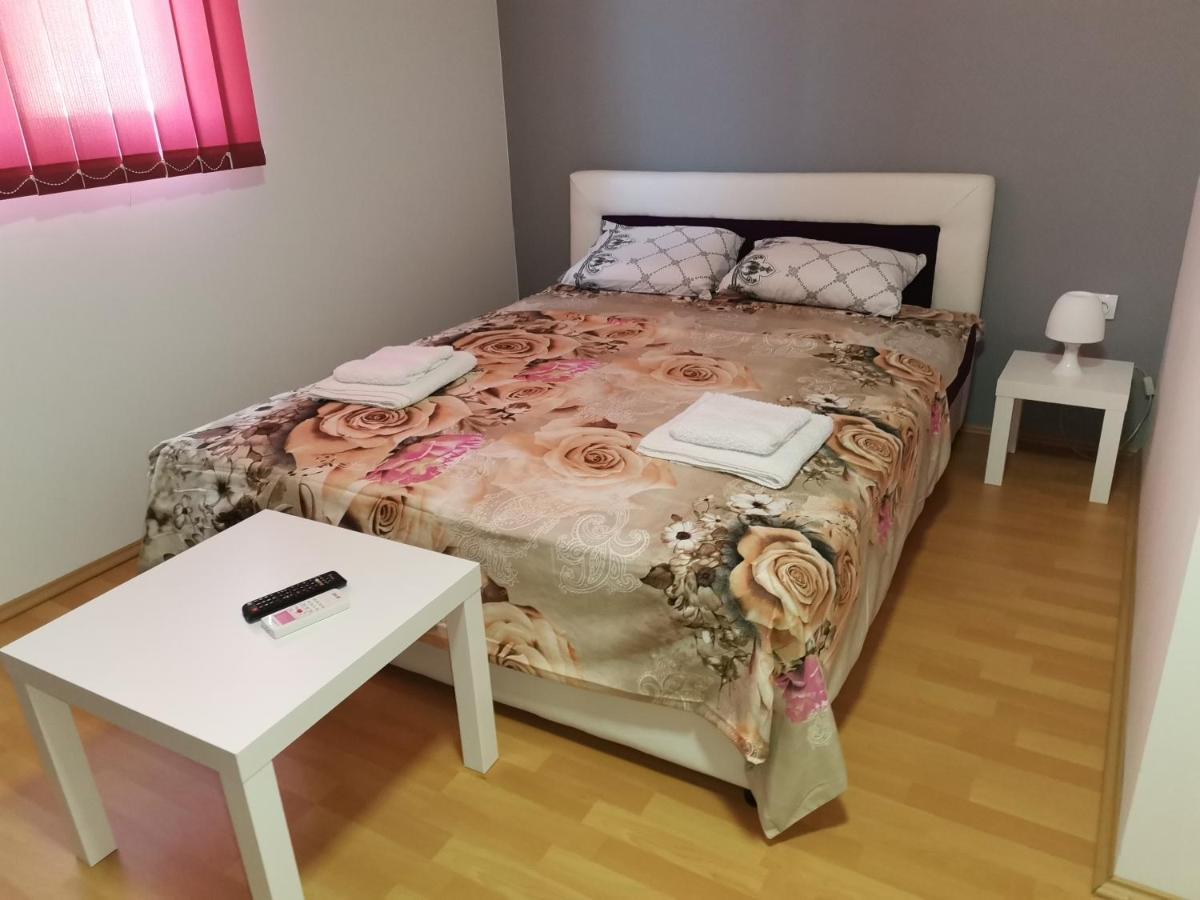 Vip Rooms Prenociste 026 Smederevo Bagian luar foto