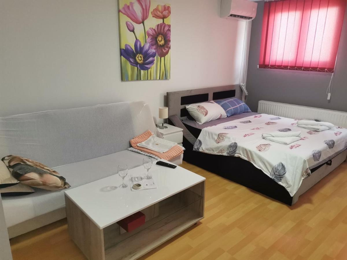 Vip Rooms Prenociste 026 Smederevo Bagian luar foto